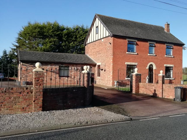 10, Wigan Road, WA3 3UA